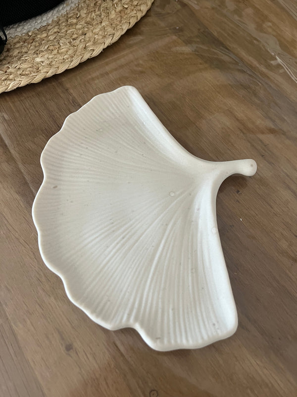 Vide poche forme feuille ginkgo