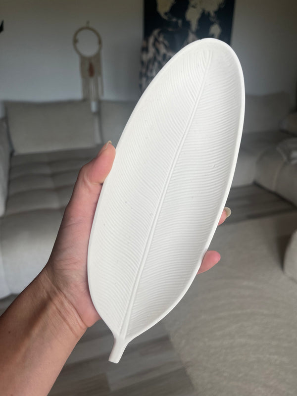 Plat / vide poche plume