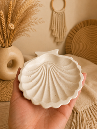 Vide poche coquillage en jesmonite — vue 1
