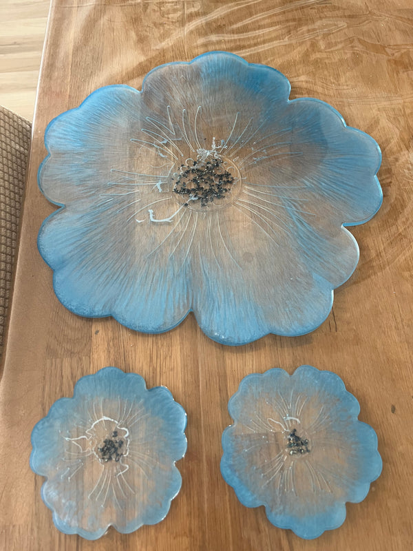 Plateau et ses deux sous verres assortis bleu clair - élégance moderne