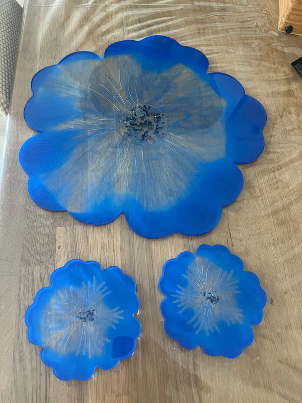 Plateau et ses deux sous verres assortis bleu mer - élégance moderne