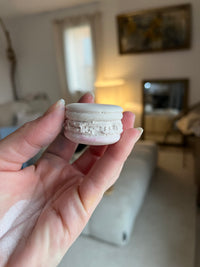 Macaron en jesmonite — vue 6